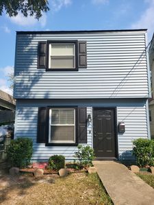 (Undisclosed Address), Norfolk, VA, 23504