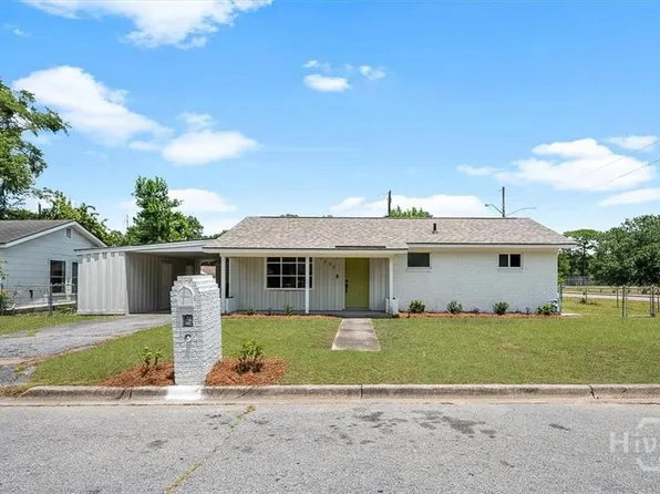 2222 E 58th Street, Savannah, GA 31404