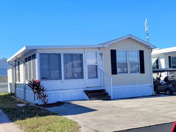 609 County Road 466 #413, Lady Lake, FL 32159
