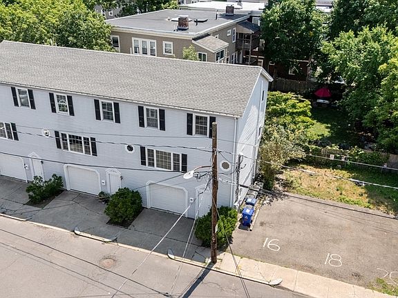 3rd image of 16-16 Plainfield St #18