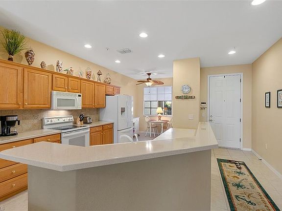 2nd image of 20061 Sanibel View Cir Unit 105