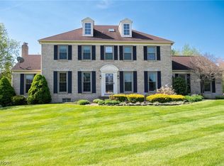 2796 Sutherland Cir NW, North Canton, OH 44720