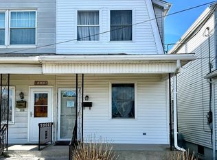 116 S 4th St, Frackville, PA 17931