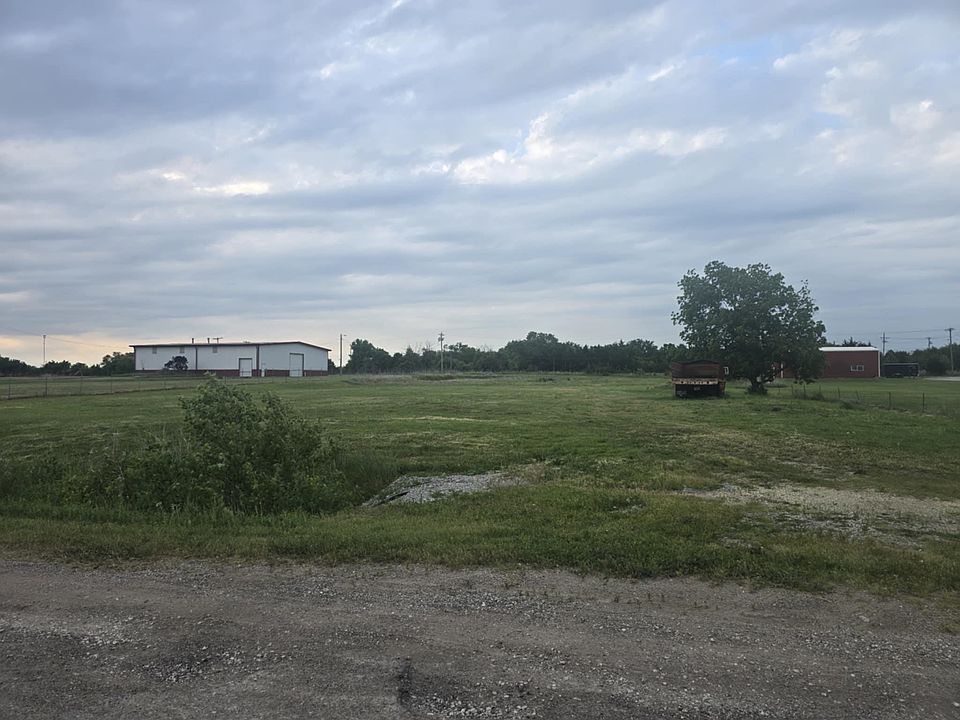2nd image of 3400 Central Ave