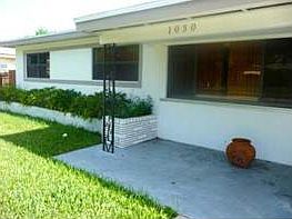 1st image of 1030 NE 166th St