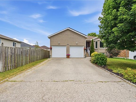 2nd image of 41 Griffiths Dr