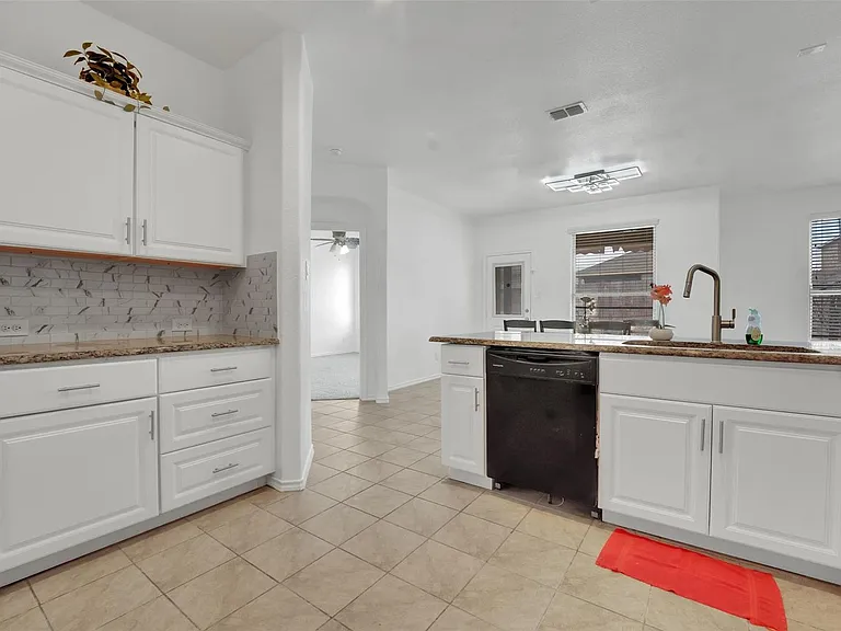 144 Creek Terrace Dr — Photo 14