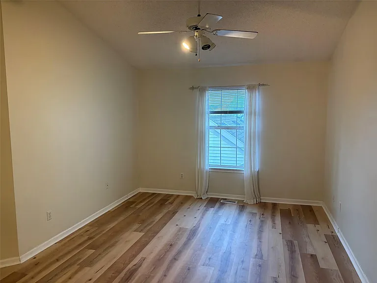49816 Plymouth Way #104 — Photo 11