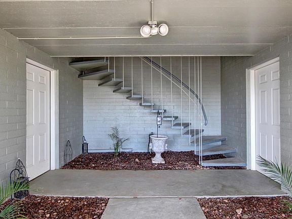 3rd image of 1102 E El Caminito Dr APT 1