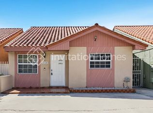 2124 W 54th St, Hialeah, FL 33016