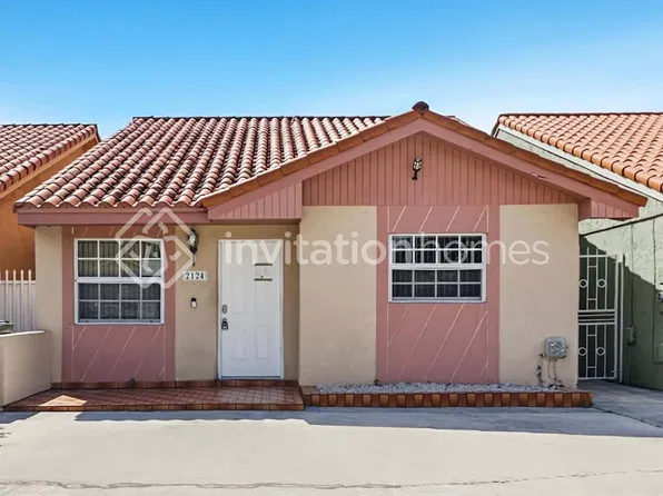 2124 W 54th St, Hialeah, FL 33016