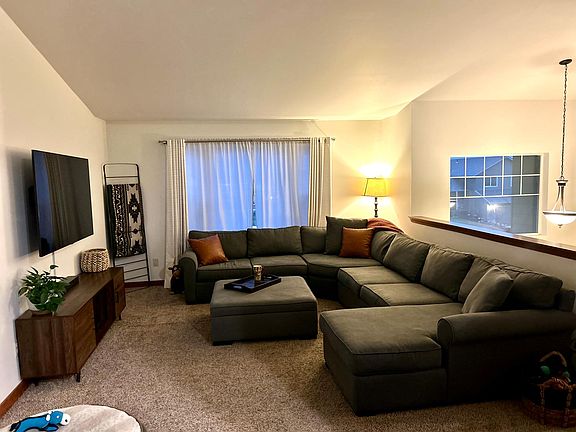 Large vaulted ceiling living room
