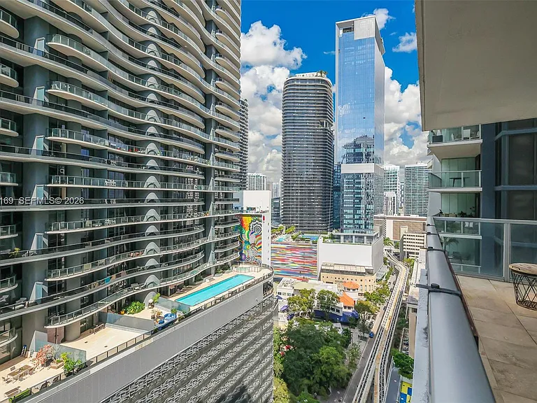1050 Brickell Ave #2320 — Photo 38