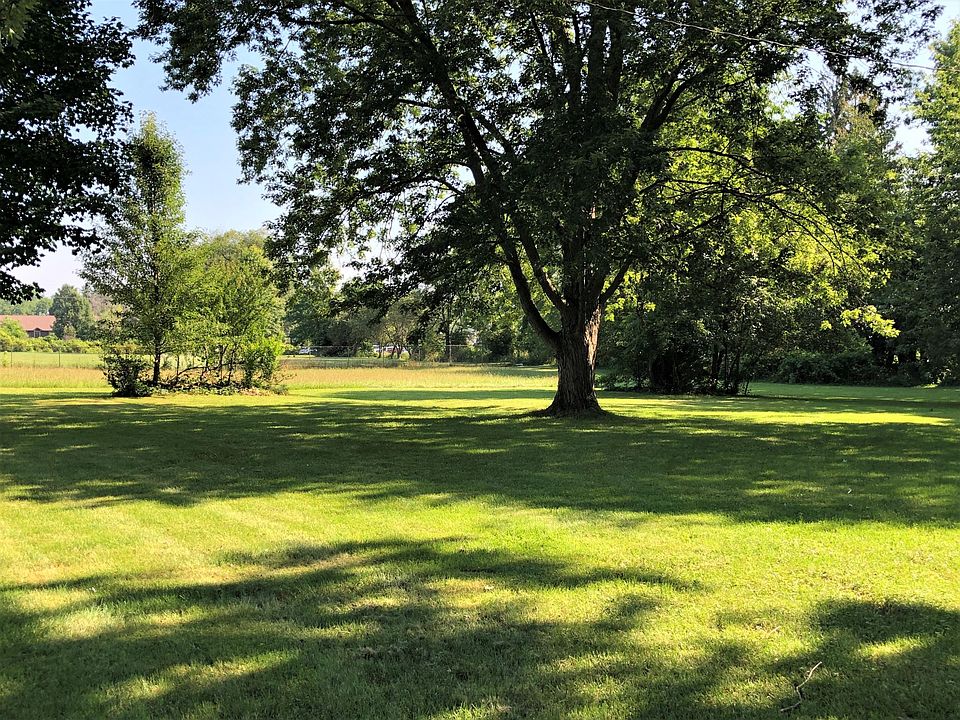 2nd image of 1275 Sunset Dr