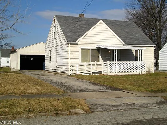 452 N Glenellen Ave photo 1