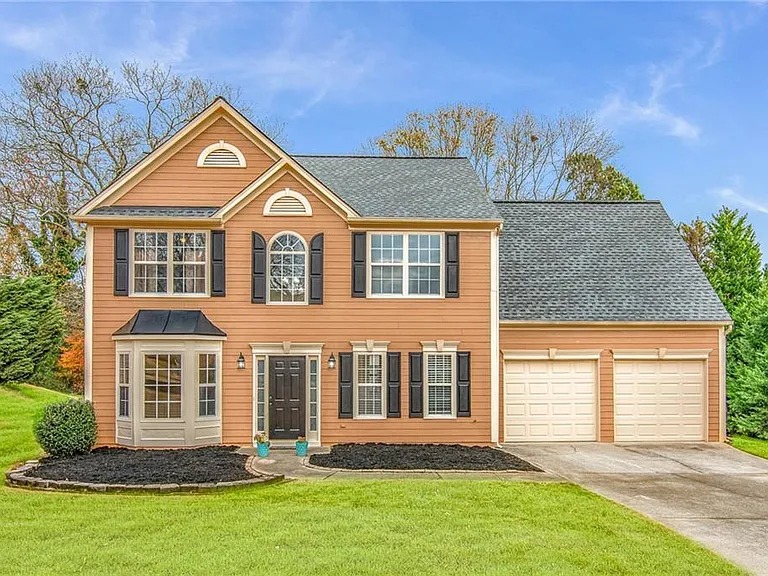 1345 Holleybrooke Dr — Photo 1