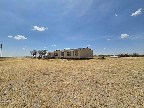 3rd image of 21558 County Road Pkwy #170