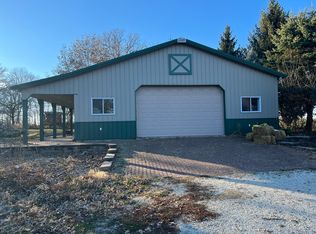 11503 Ellwood Greens Rd, Genoa, IL 60135