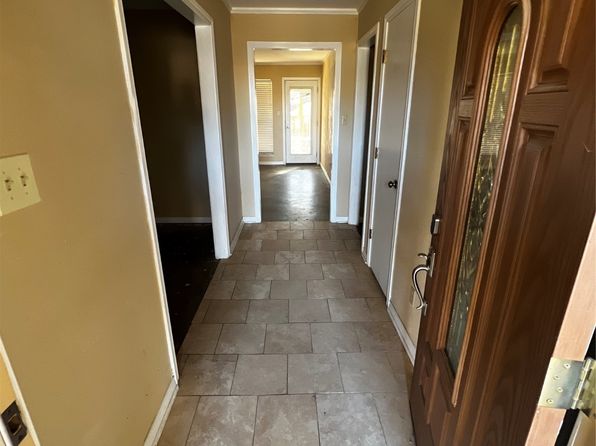 319 Jamie Way, Greenville, TX 75402