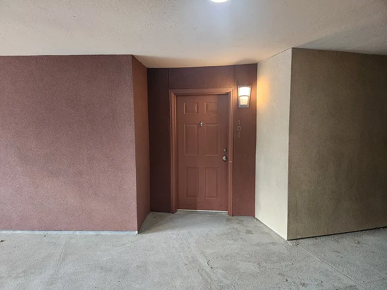 5201 S Fox St #104 — Photo 5