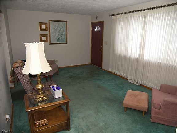 5th image of 2056 E 37th St