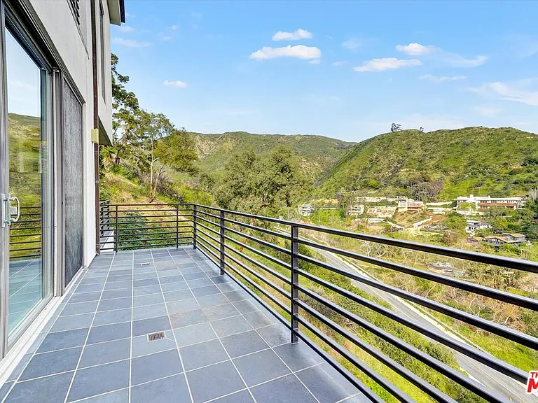 3850 Rambla Orienta — Photo 39