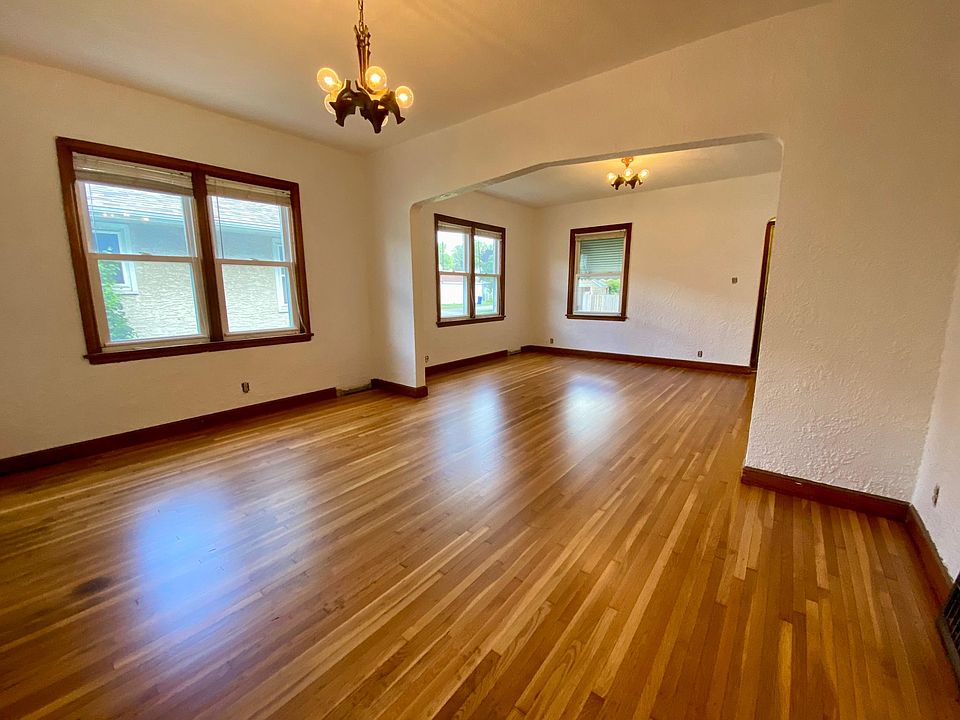 Spacious, open living and dining room