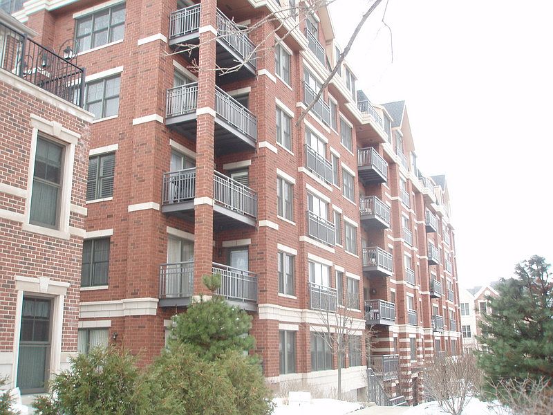 1st image of 255 E Liberty Dr APT 303