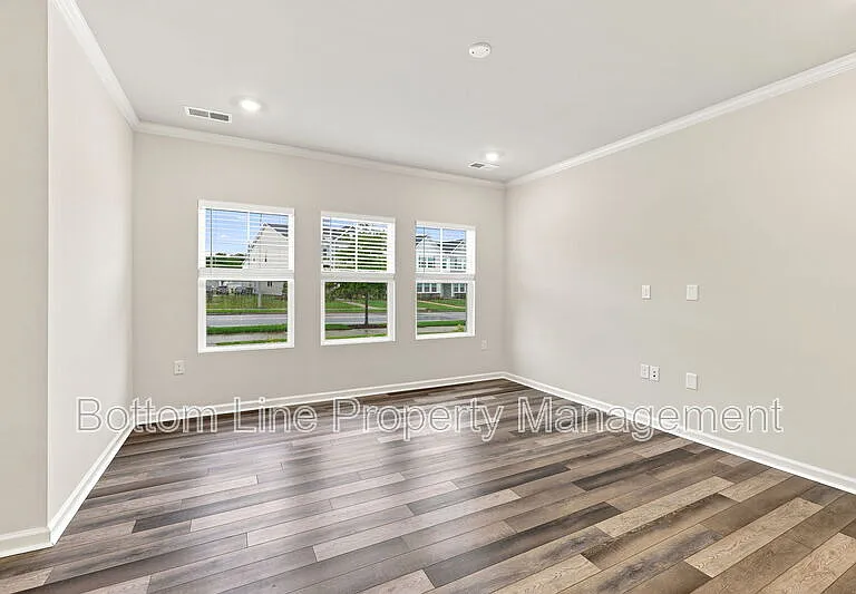 2312 Kasota Ln — Photo 19