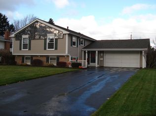 223 Tioga Dr, Rochester, NY 14616