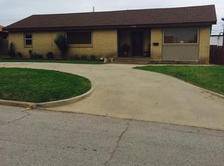 1218 Orient Ave, Clinton, OK 73601