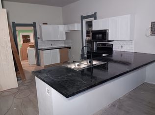 205 S Smith St, Windsor, MO 65360