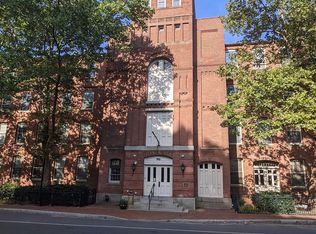 92 Main St APT 201, Deep River, CT 06417