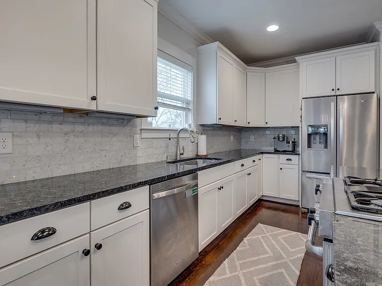 4704B Michigan Ave — Photo 49