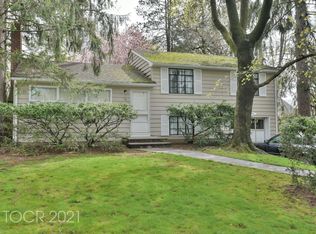 54 Willis Ave, Cresskill, NJ 07626