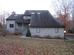 15 Rebecca Ln, Killingworth, CT 06419