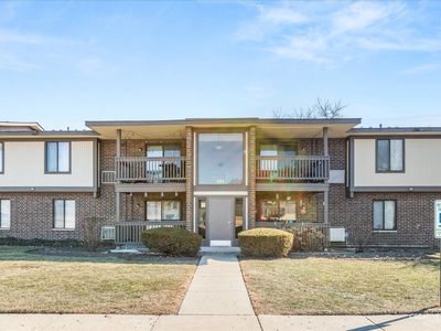 594 Somerset Ln APT 7, Crystal Lake, IL, 60014