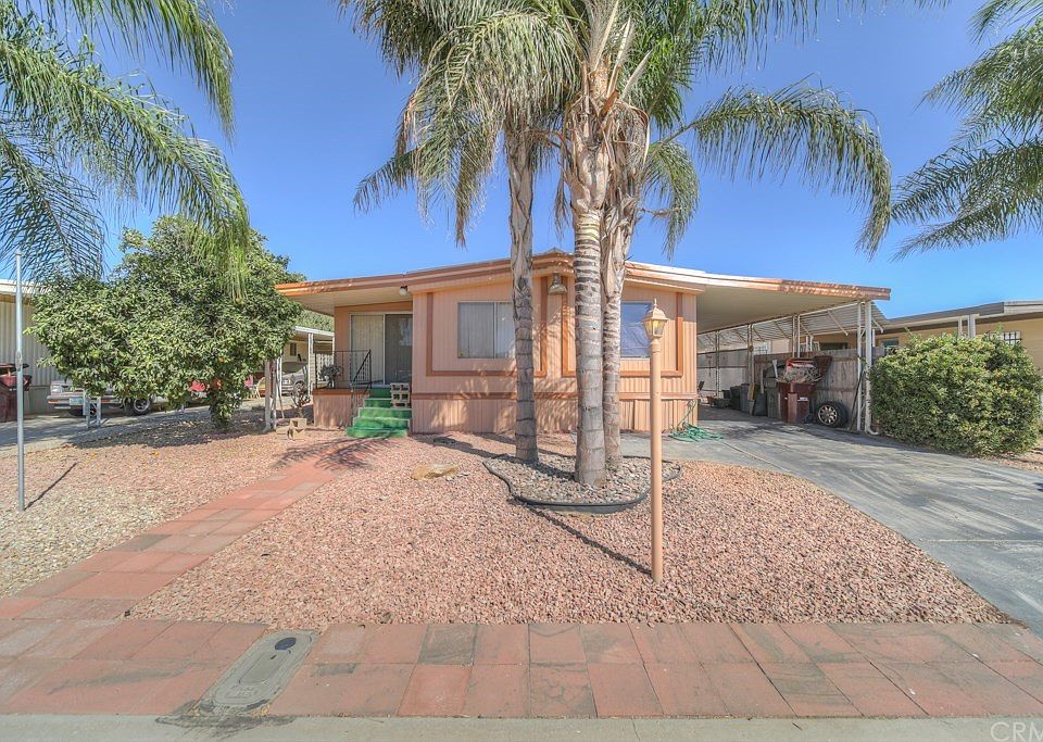 1st image of 26088 Fountain Palm Dr