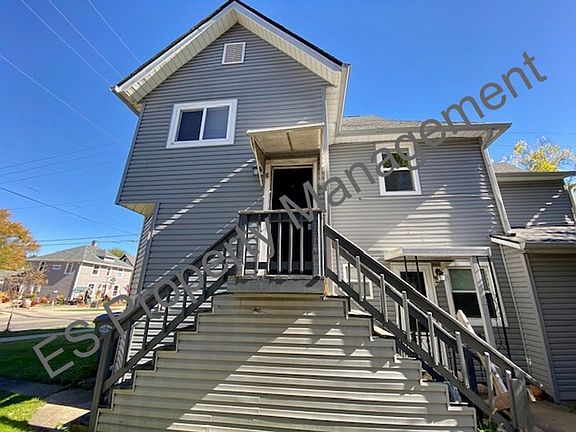 3rd image of 447 E Jefferson St APT 3