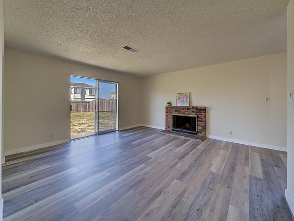 3rd image of 2006 Elliott Drive