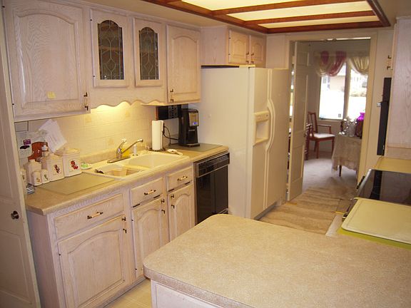 3rd image of 2324 Sugar Maple Dr