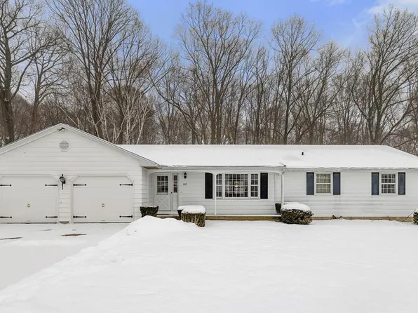 269 Cedarwood Dr, Lexington, OH 44904