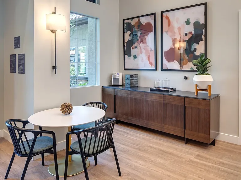 Leasing office
