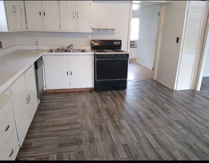 344 N Anna St — Photo 3