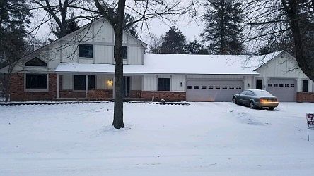 1st image of 3565 Westacres Dr