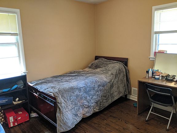 5th image of 1652-1654 8th Ave