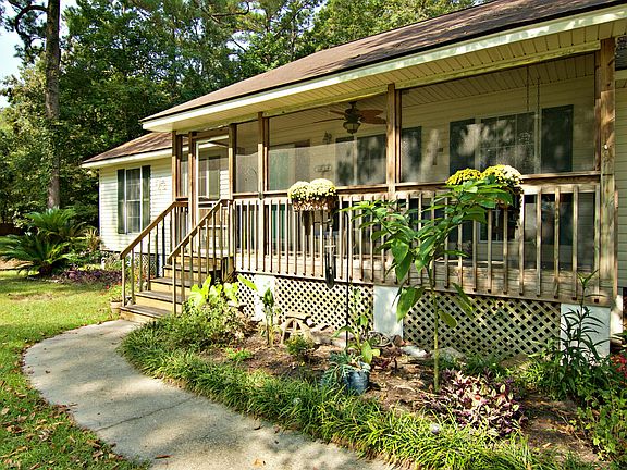 3rd image of 3416 Walter Dr