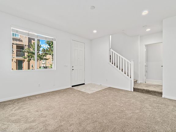 5th image of 2881 Cedar Ln