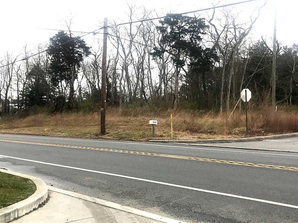 1st image of 1954 Route 9 N