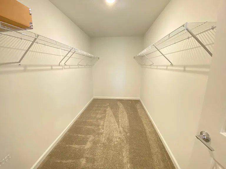 340 Pineywoods St — Photo 18